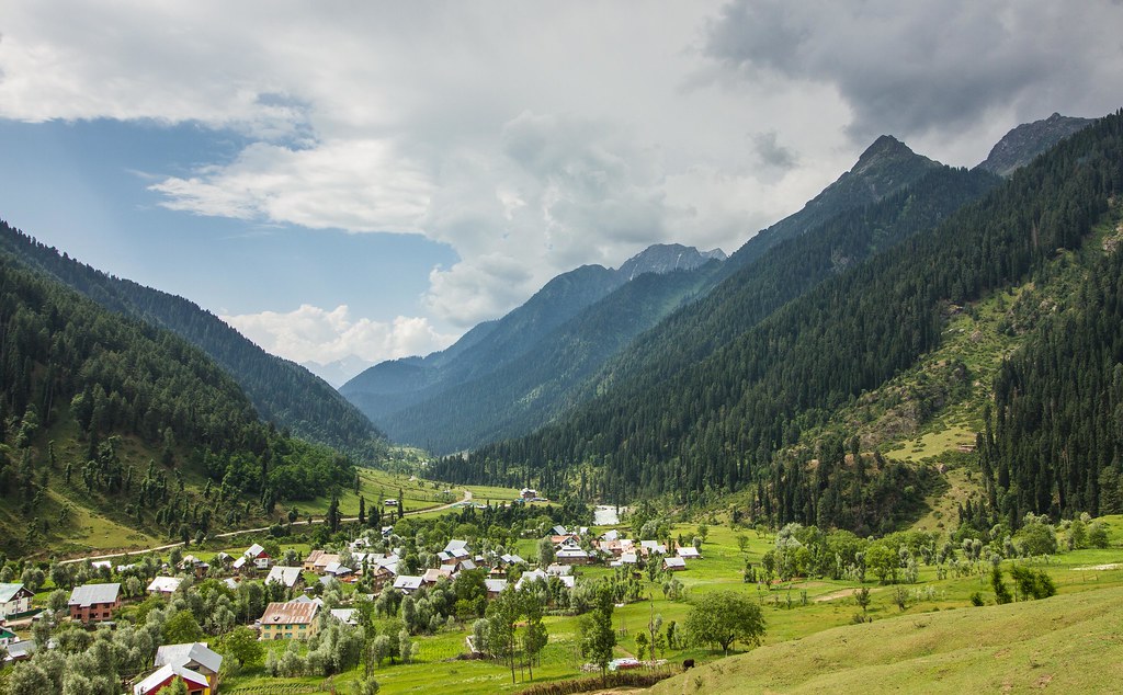 Amazing Kashmir tour visual