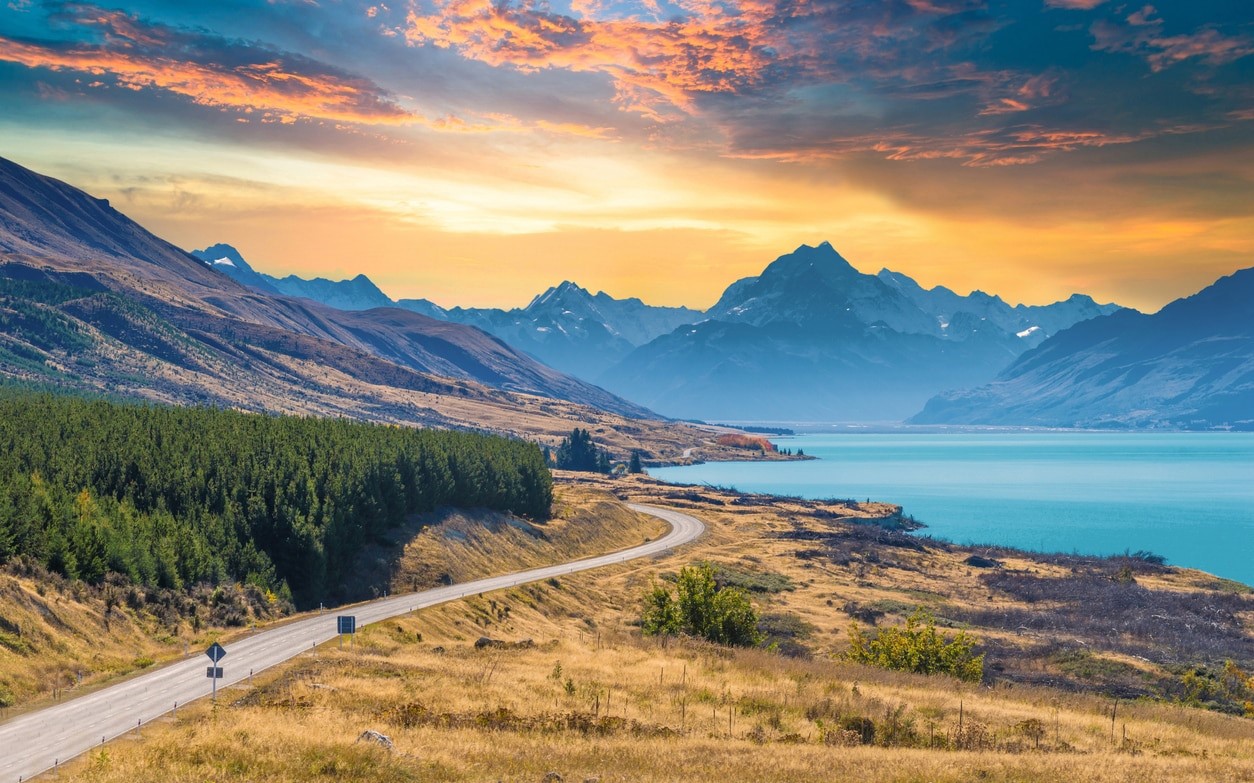 Experience New Zealand tour visual
