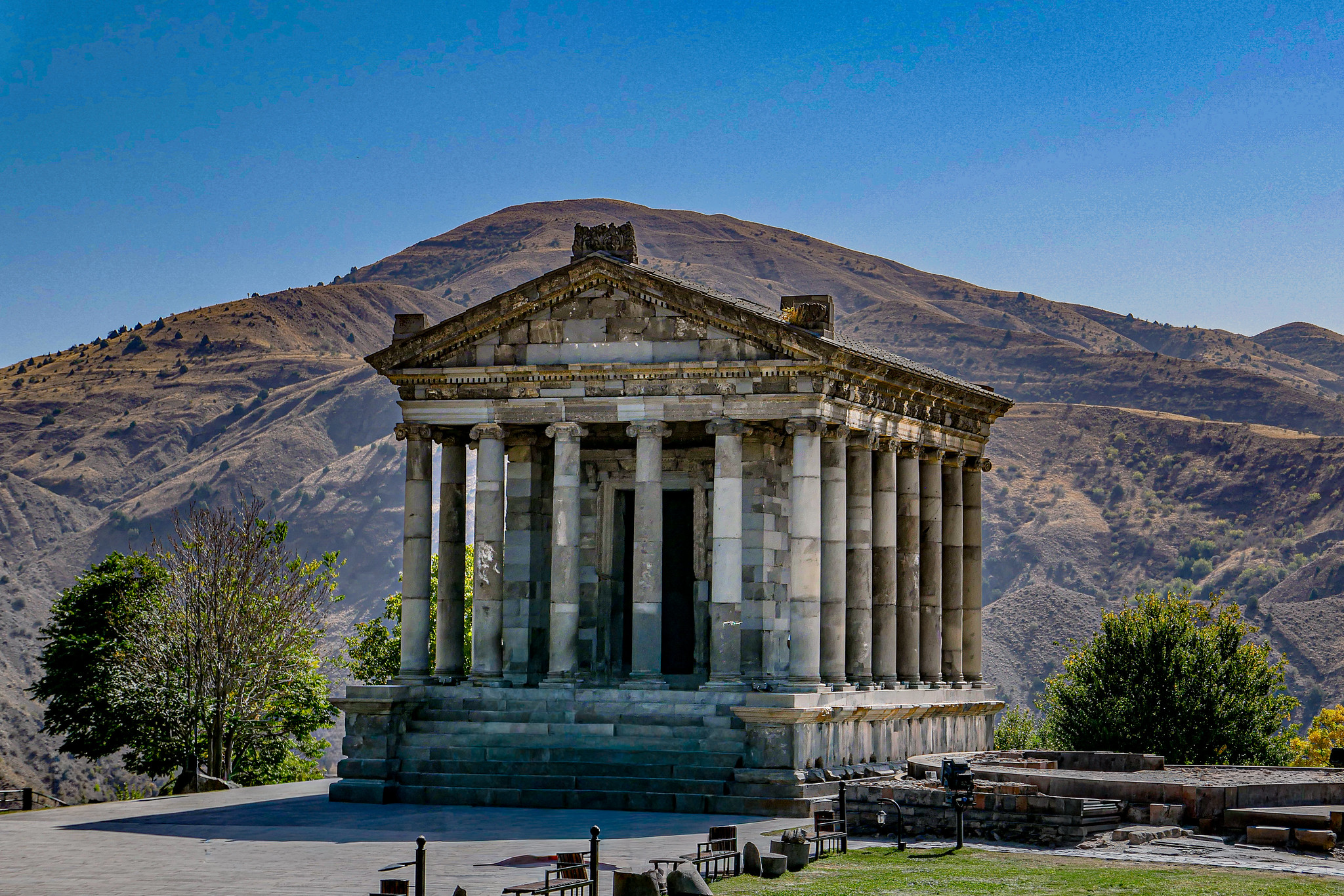 Best Of Armenia tour visual