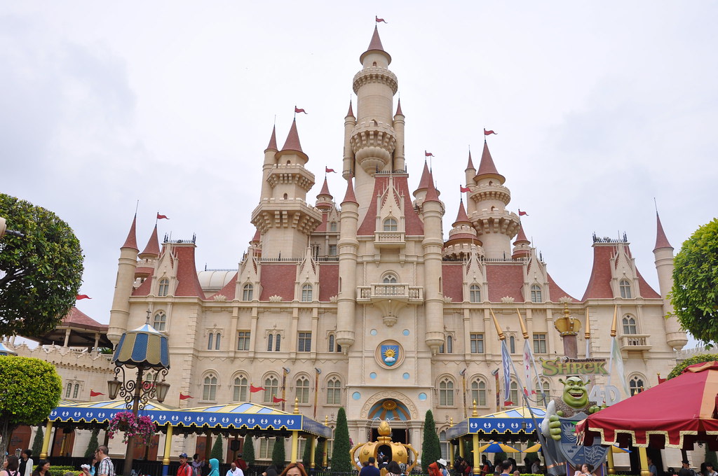 South East Discovery 2 Singapore Malaysia with 2 Nights Cruise tour visual