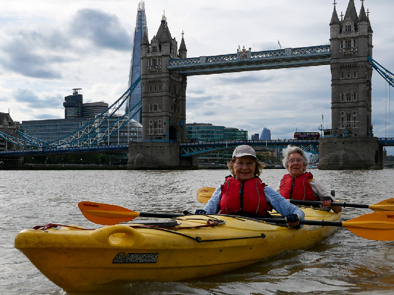 Go Kayaking on the Thames