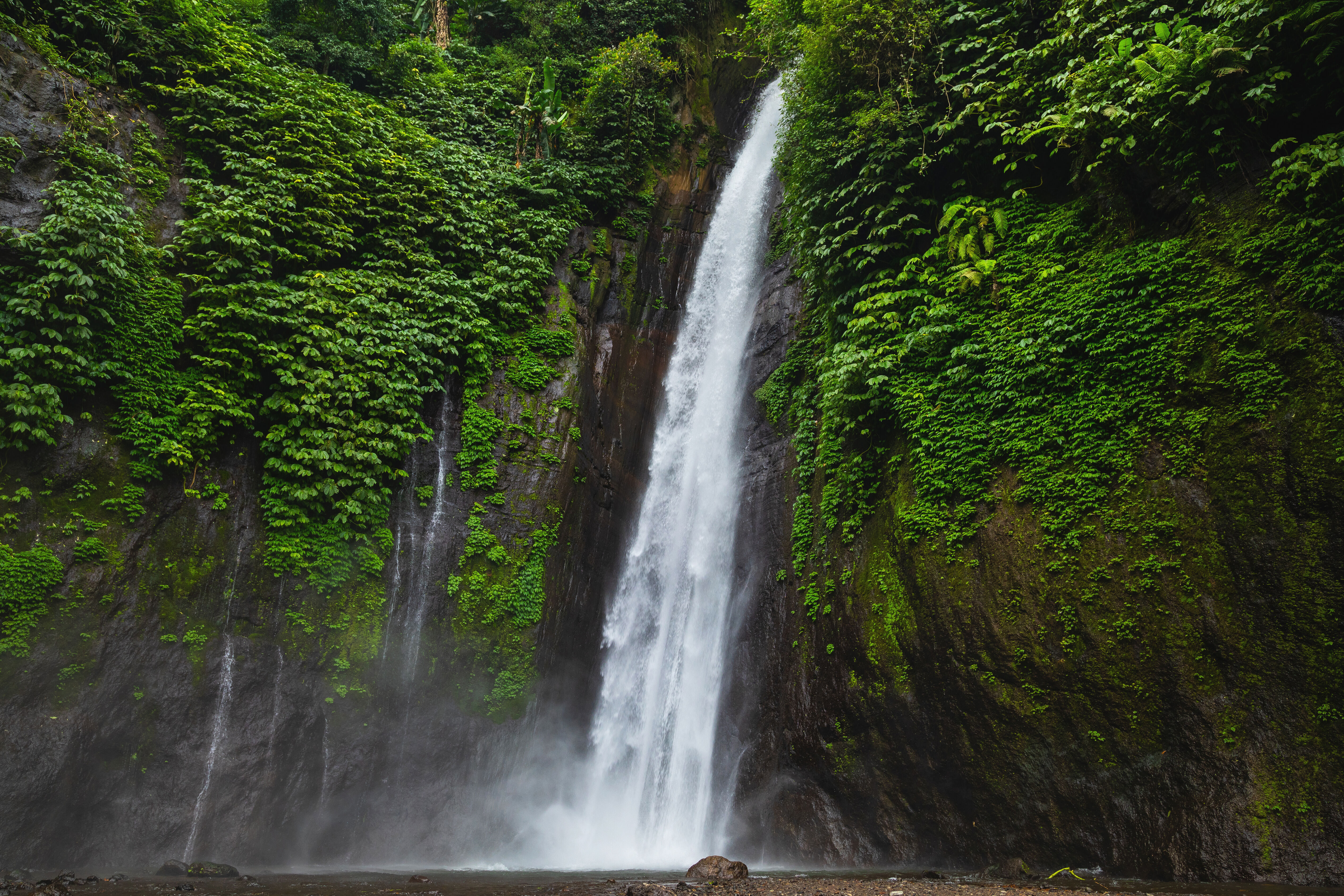Git Git Waterfall - Indonesia Travel Guide | Flamingo Travels